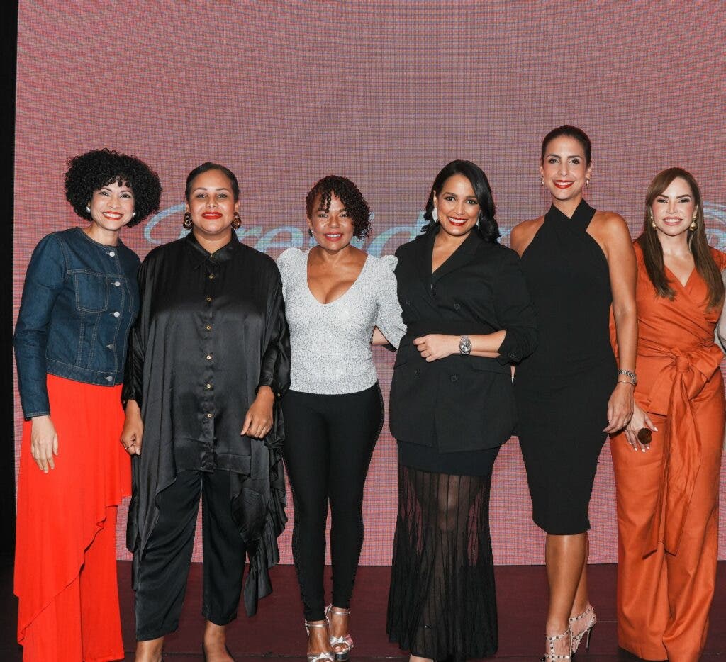 Elaine Feliz Zumaya Cordero Cheddy García Celines Toribio Laura Castellanos y Linda Valette