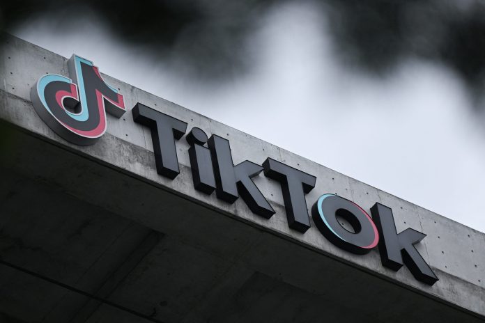 La industria musical se prepara ante la inminente prohibición de TikTok en EE.UU.