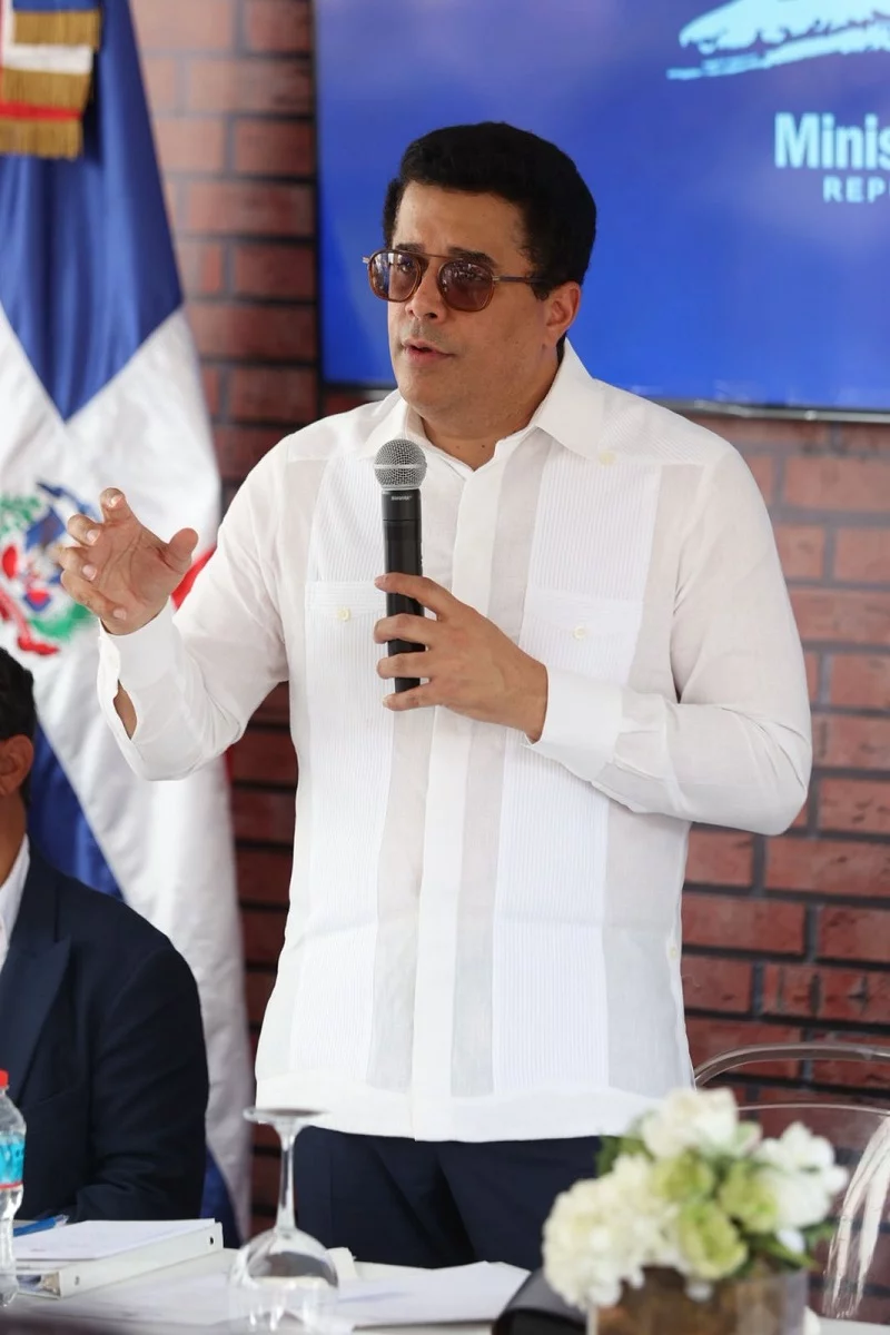 - El Ministro de Turismo, David Collado, inauguró el miércoles el Parque Removado Juan Pablo Duarte