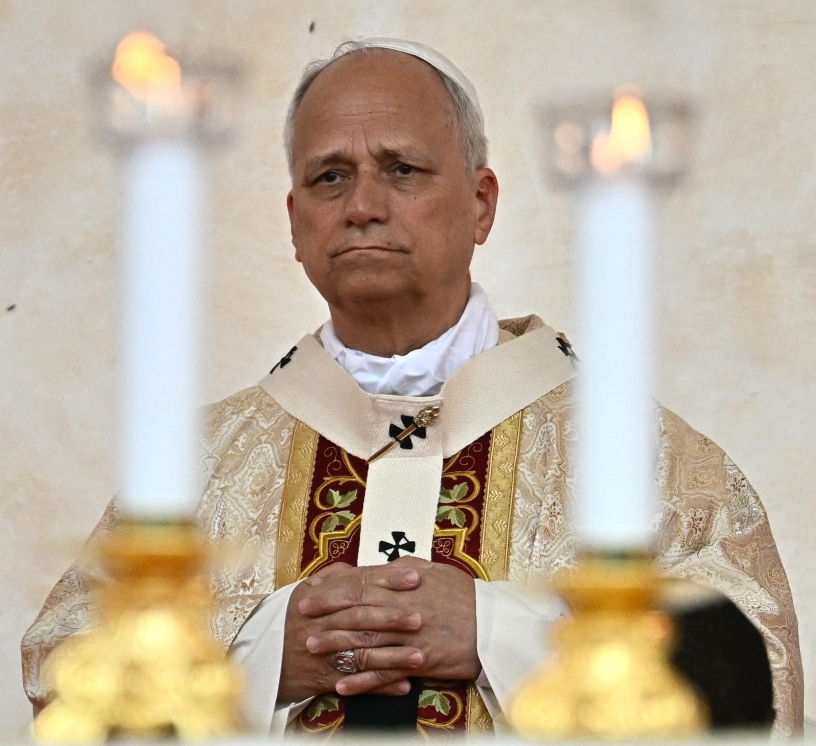 El Papa León XIV celebra una misa. EFE