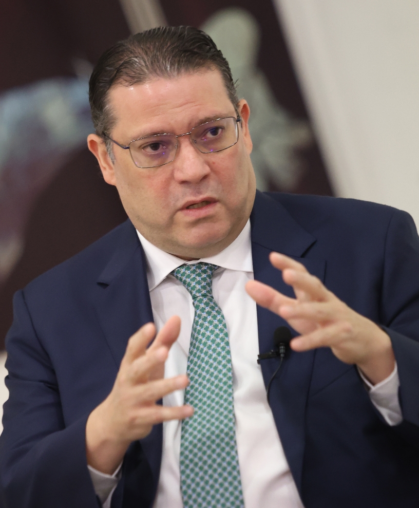 Reunión de la Ministra Yayo Sanz Lovatón.