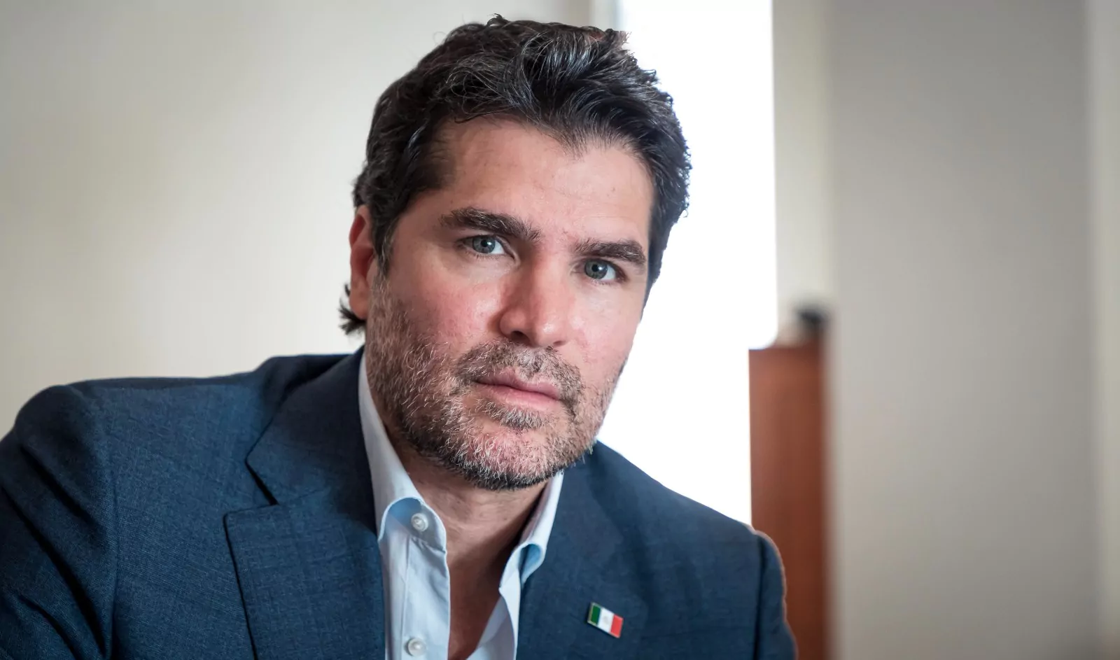 Eduardo Verástegui propone construir una capilla en memoria de las víctimas de la Jet Set