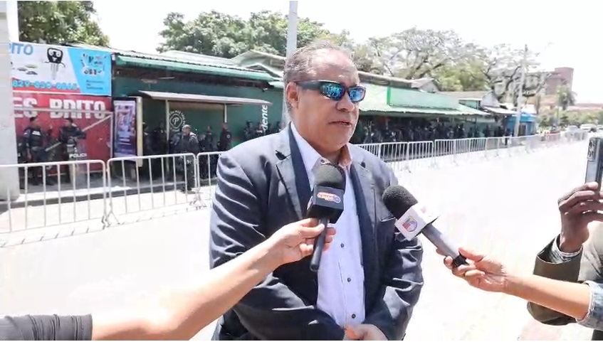 Sin incidentes, el desalojo se llevó a cabo en la Plaza Teleofertas; abogado inquilino confirma legitimidad