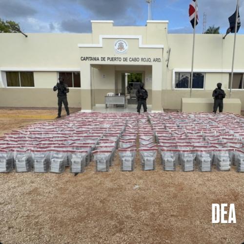 La participación de la DEA fue clave en la incautación de 1,7 toneladas de cocaína en Pedernales
