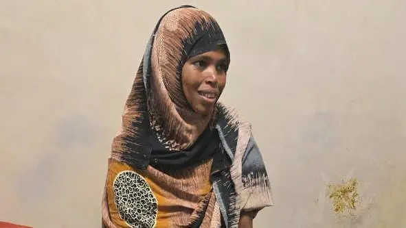 Mujer logra quedar embarazada después de 12 años de intentarlo y da a luz a quintillizas