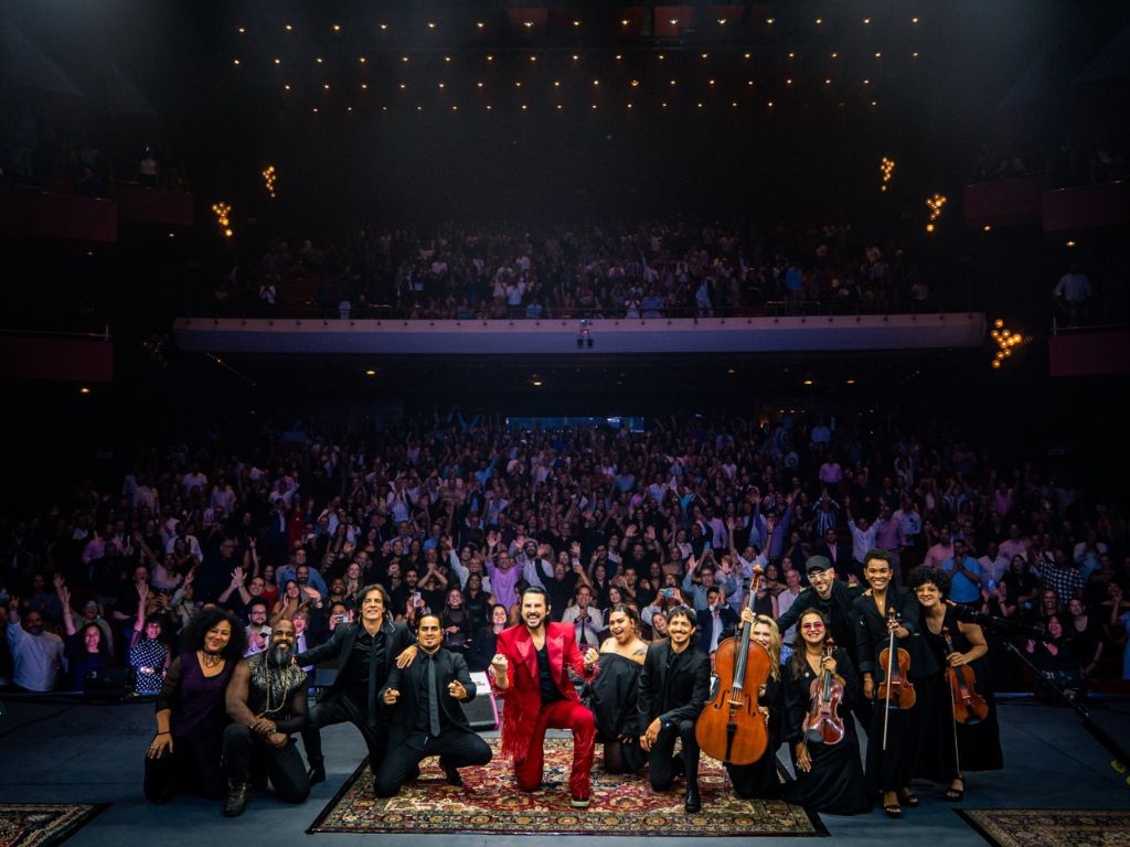 Beto Cuevas brindó una noche inolvidable en su concierto “Acústica”