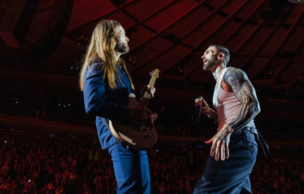 Diferentes nacionalidades vibran al ritmo de Maroon 5 en Chavón