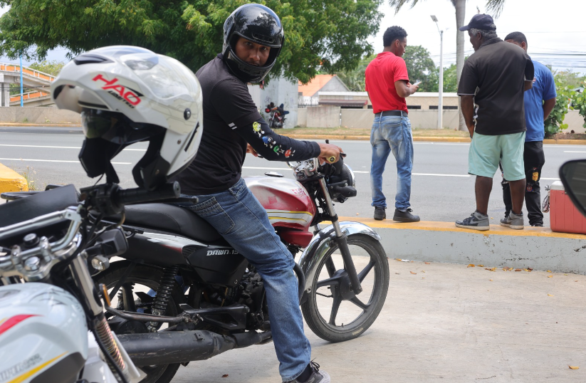 Requisitos que debe cumplir un automovilista para prestar servicio en una parada