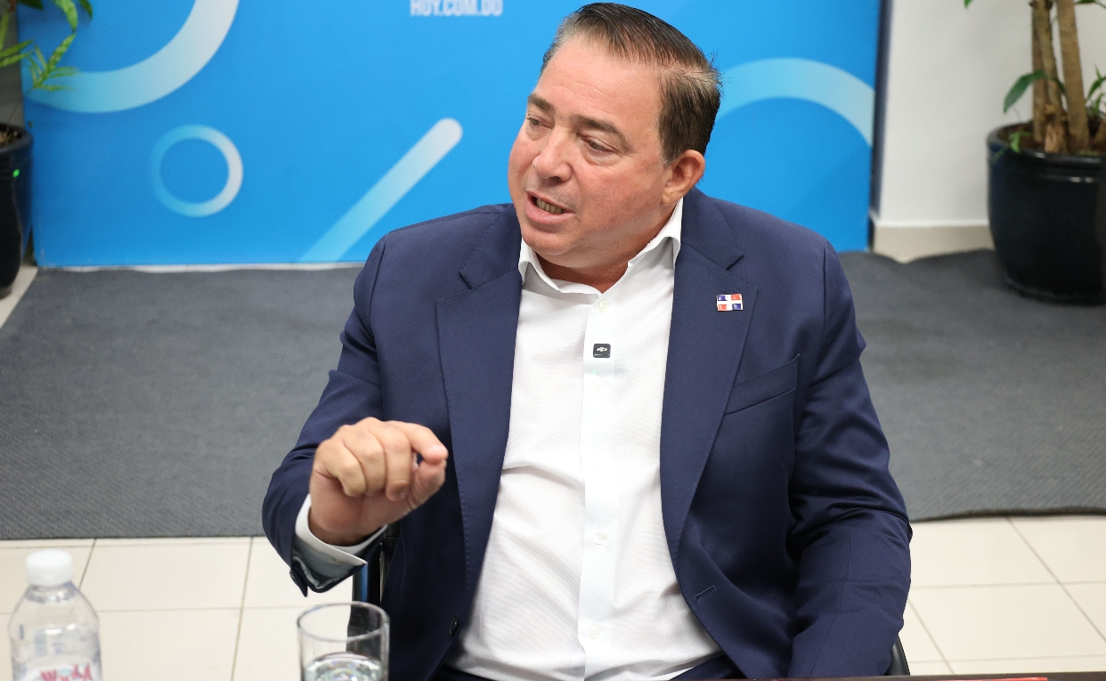 Héctor Porcella, presidente de la Junta de Aviación Civil (JAC).