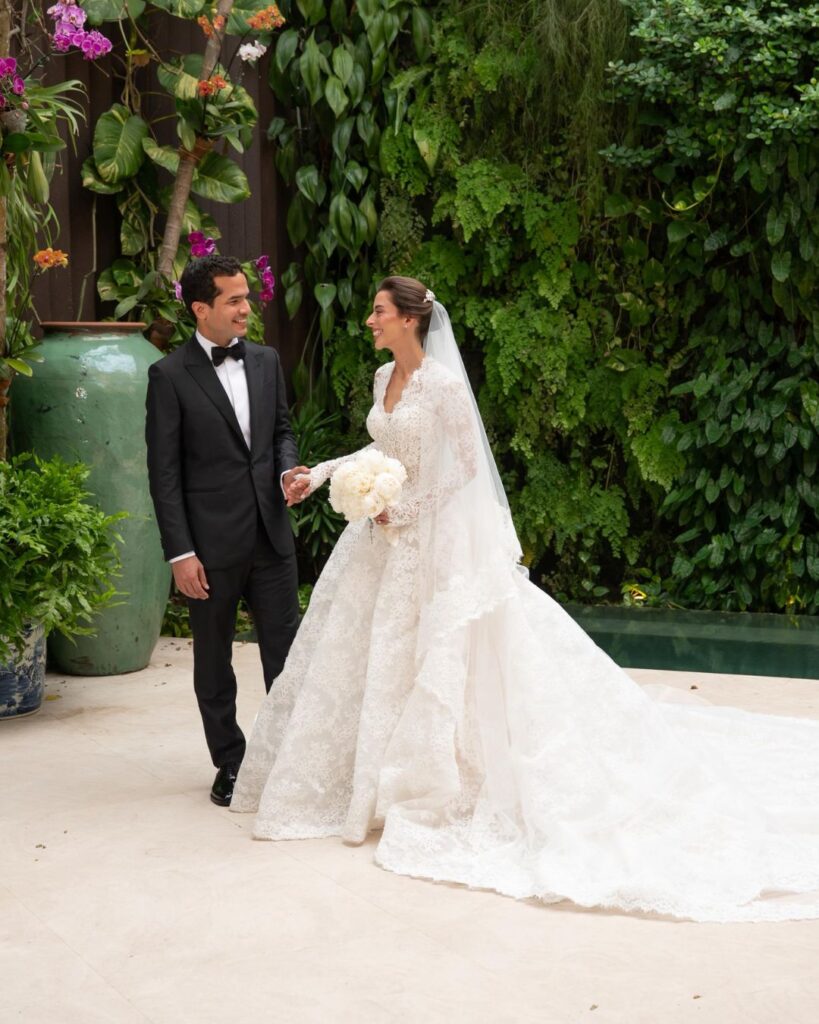 Omar Fernández y Alexia Rubio formalizan su matrimonio en la Iglesia