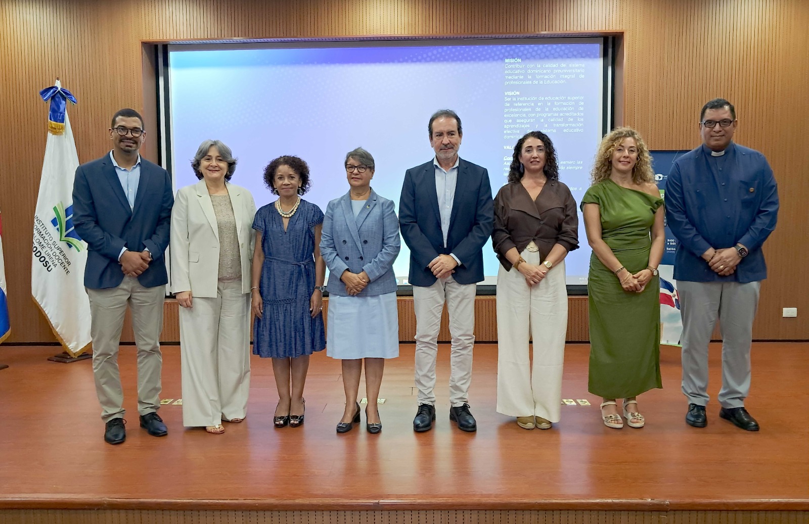 ISFODOSU, la Universidad de Granada y FLACSO RD inauguran la Escuela Internacional de Doctorado de Verano 2026