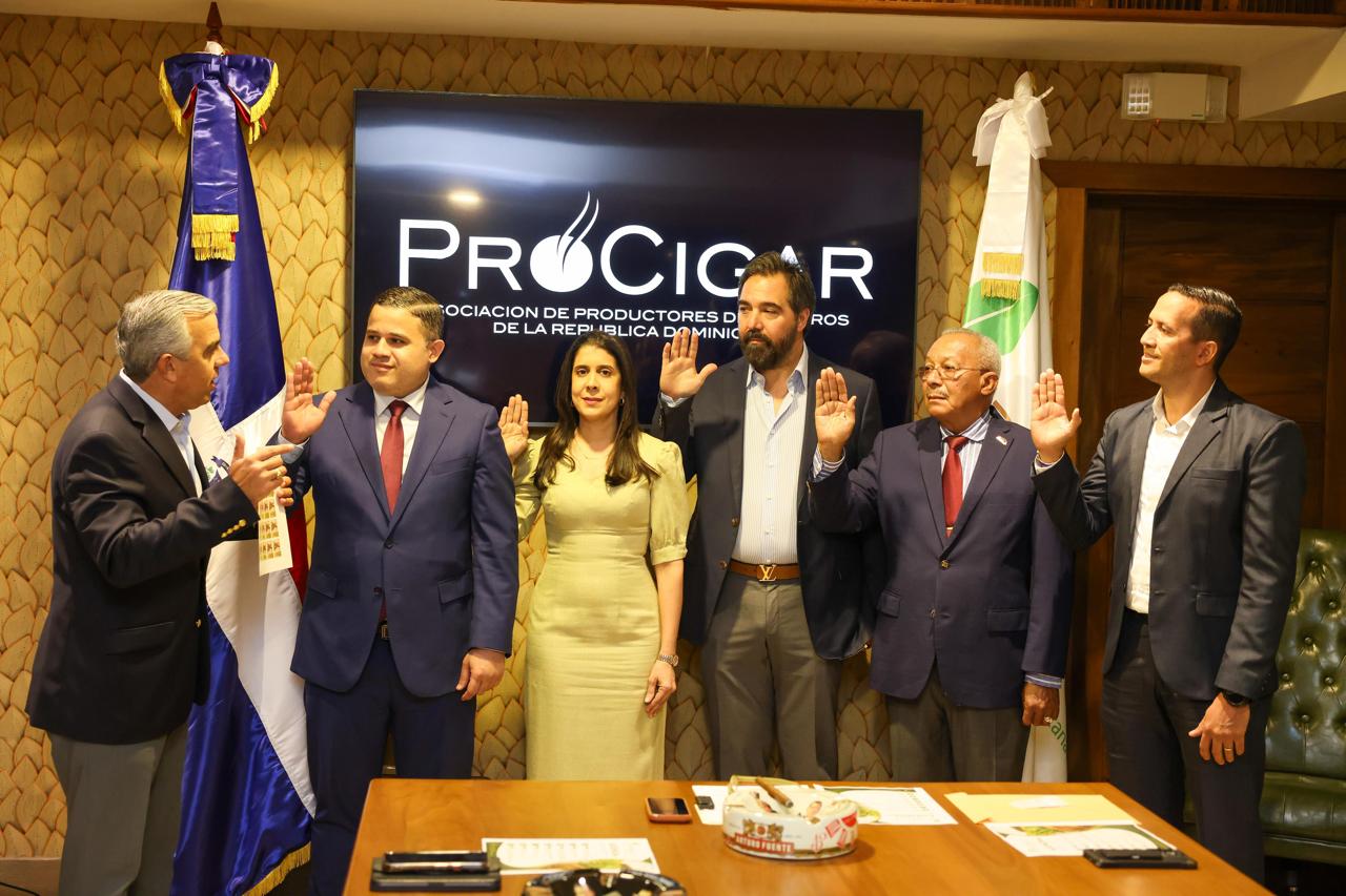 Crean Consejo Regulador del Tabaco Dominicano para elevar estándares de calidad