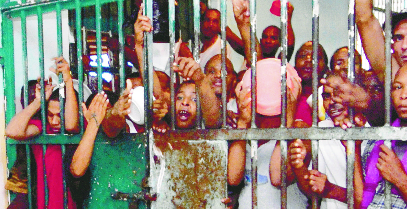 El País.- Inauguración de la iglesia San Pedro Nolasco en el penal de Najayo Hombre. San Cristóbal. República Dominicana. Hoy 26-09-09. Juan Faná