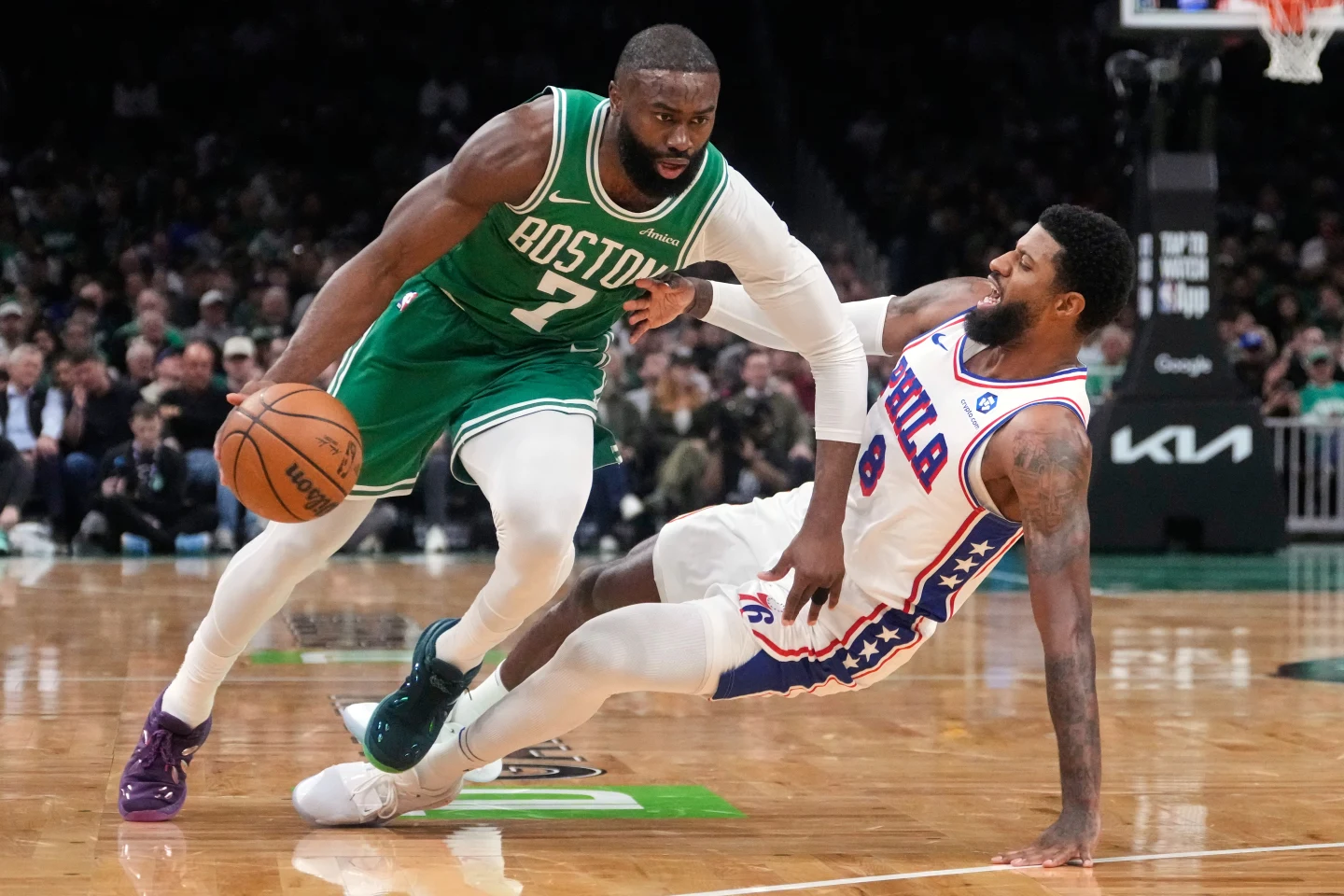 Jaylen Brown y Paul George