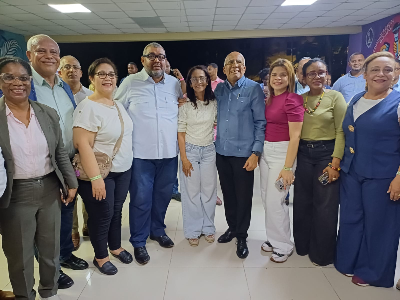 Tras conocer la irreversible tendencia, la Dra. Ana Jacqueline Ureña agradeció el apoyo recibido y afirmó que su gestión trabajará para toda la comunidad de Humanidades, impulsando la unidad y el desarrollo académico de la facultad.
