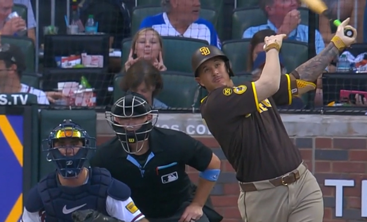 Manny Machado conectó anoche sus jonrones 21 y 22 de la temporada.