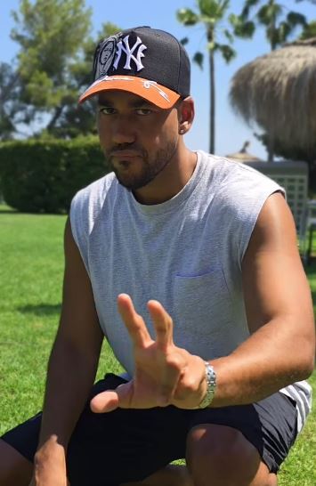 Romeo Santos celebra su cumpleaños 45 con un break de su propia bachata