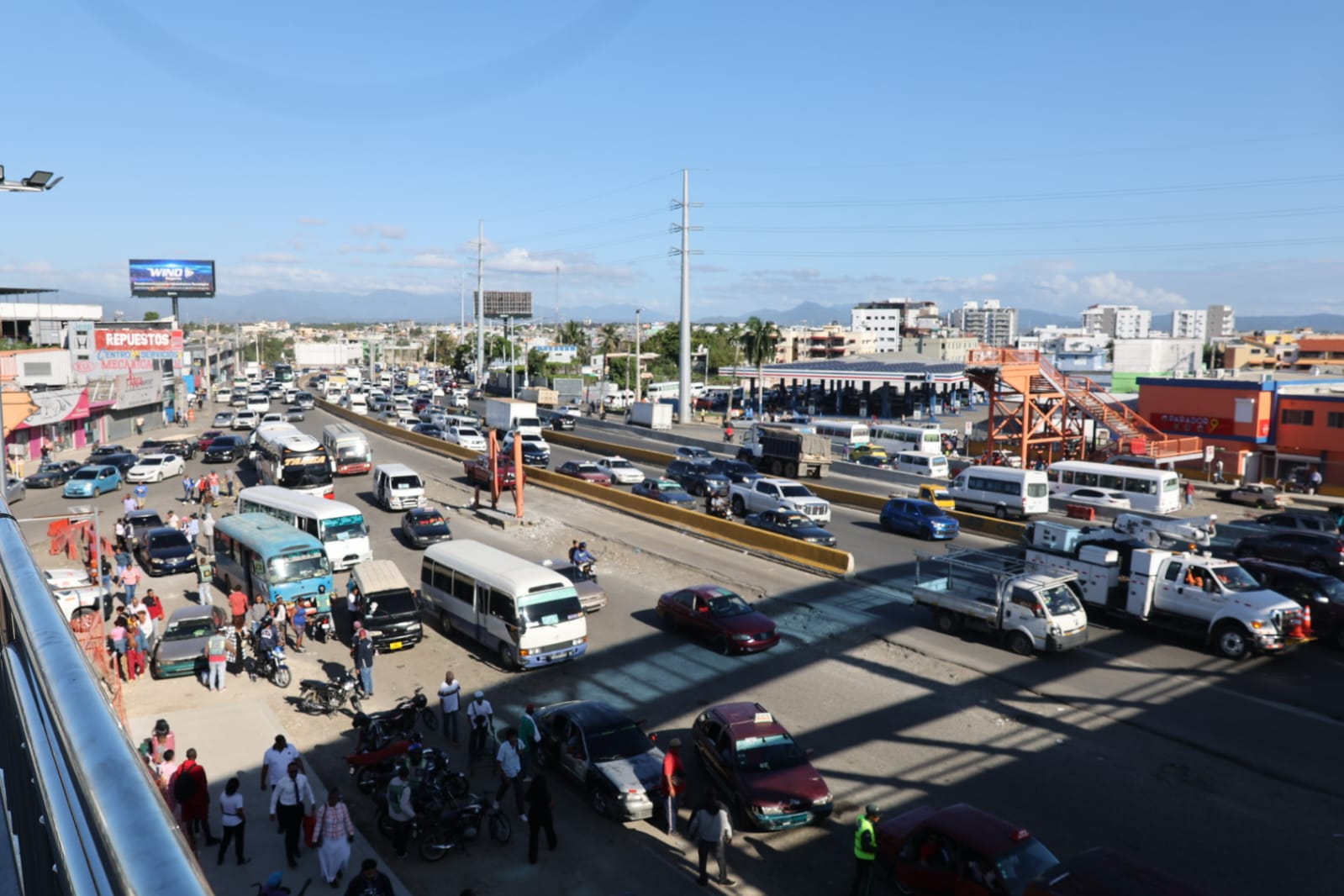 Tráfico en el Kilómetro 9 de la Carretera Duarte