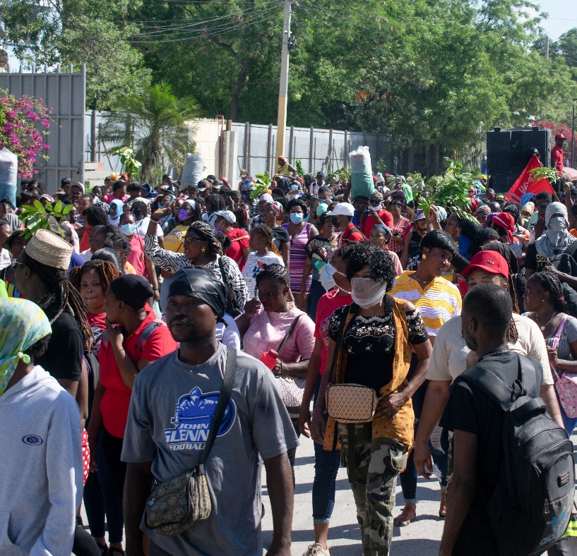 Protesta de trabajadores en Puerto Príncipe, Haití. EFE