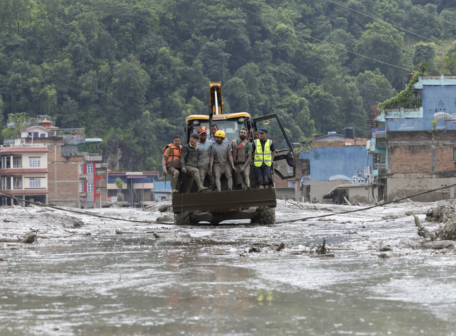 El número de muertos en Nepal aumenta a 553 en las inundaciones del miércoles