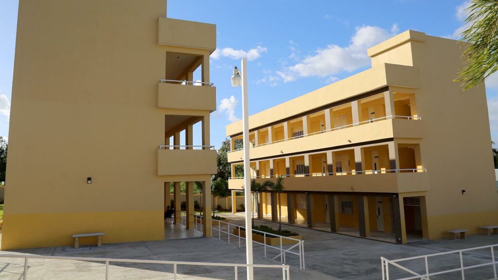 Interior y Policía investigan existencia de pandillas en colegios del SDN