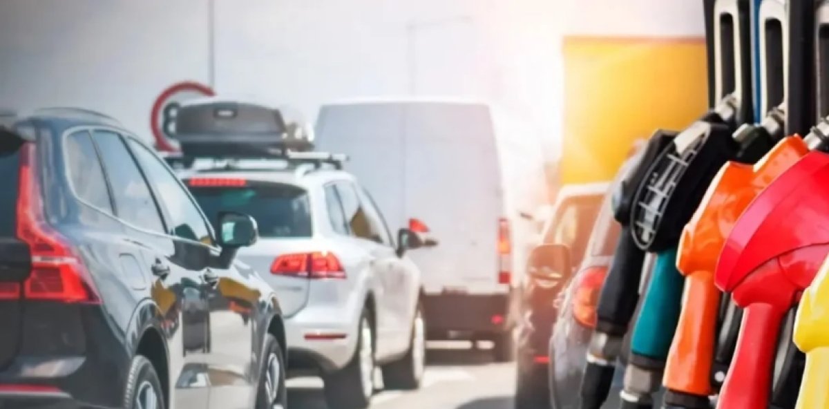 Anadegas afirma que aglutina alrededor de 800 de las 1.038 gasolineras del país y ha advertido que otros establecimientos que no pertenecen al gremio podrían acabar sumándose a la acción.