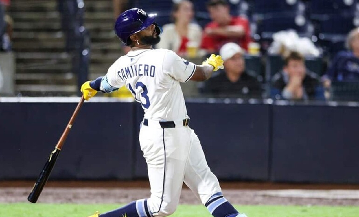 Junior Caminero conectó su jonrón número 40 del año para dejar a Houston en el campo.