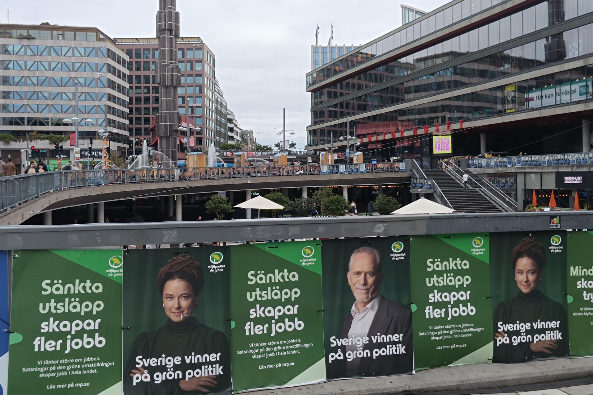 Los colegios electorales abrieron este domingo en Suecia a las 8.00 hora local (6.00 GMT) para celebrar unas elecciones legislativas en las que la oposición de centroizquierda llega con una ligera ventaja sobre el bloque gubernamental de derecha. EFE/ Anxo Lamela