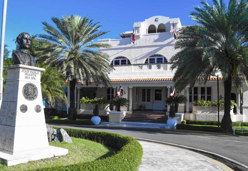 El Ministerio de Relaciones Exteriores de la República Dominicana (MIREX)