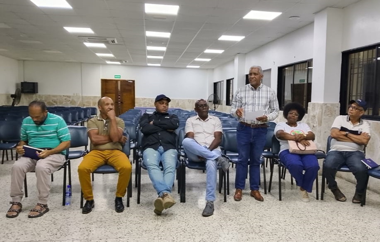 Organizaciones se reunieron para plantear temas específicos en diálogo con el Gobierno.