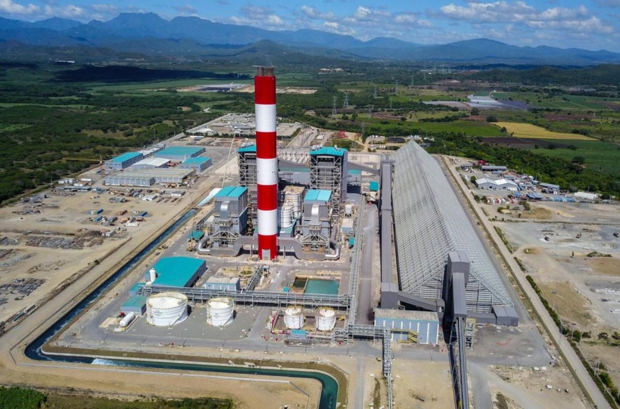 Punta Catalina es la principal generadora de electricidad del país, con un 30%.