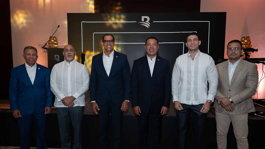 Juan Carlos García, Víctor Mercedes, Pablo de la Rosa, Ysidro García, Alexander González y Ezequiel Hazim.