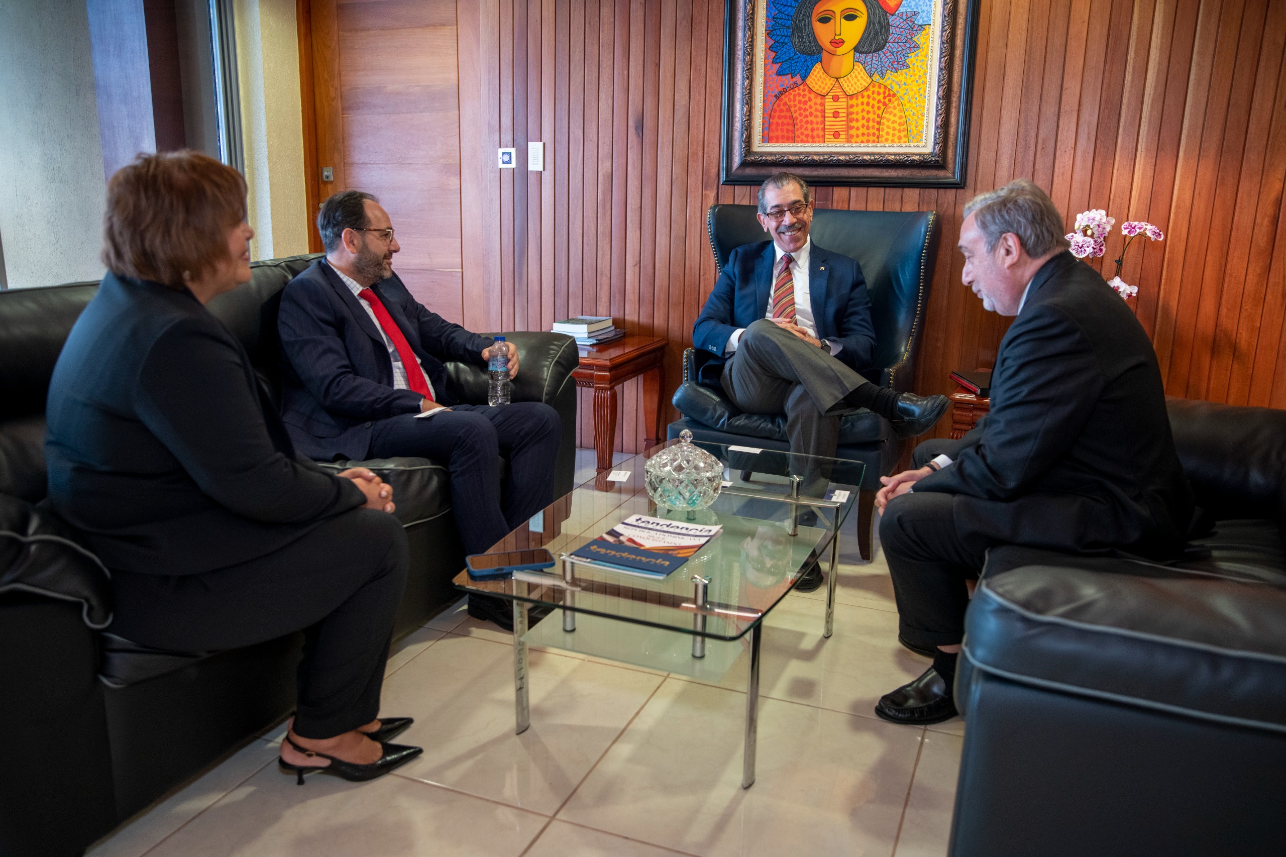 UASD y UNIR estrechan vínculos para ampliar cooperación académica