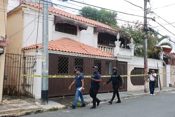 La residencia del merenguero Julián Oro Duro, donde fue asesinada su esposa, Zeneida Castillo.