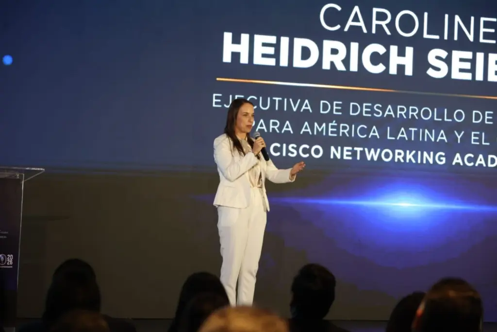 Gobierno dispone de cerca de 15 mil becas para formación tecnológica