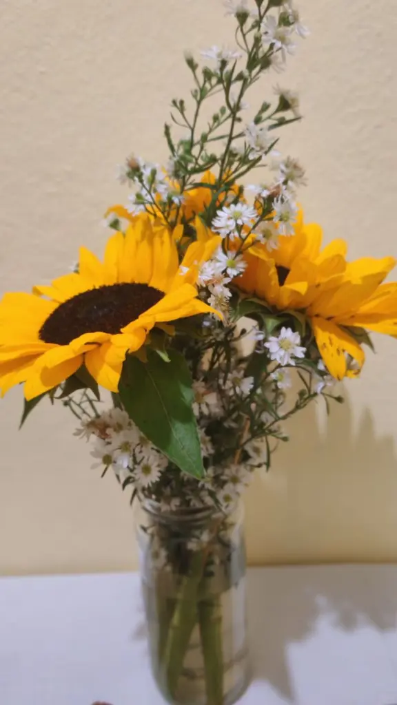 ¿Por qué se regalan hoy flores amarillas y qué se celebra el 21 de septiembre?