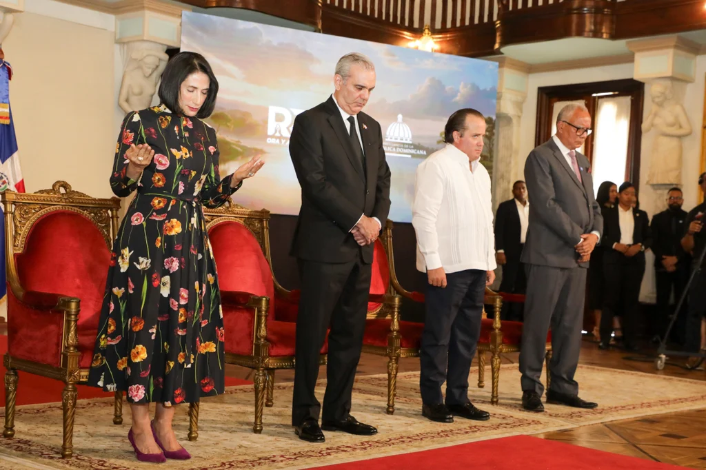 Abinader: “Que Dios nos ayude a todos, empezando por mí, a ser mejores cristianos”