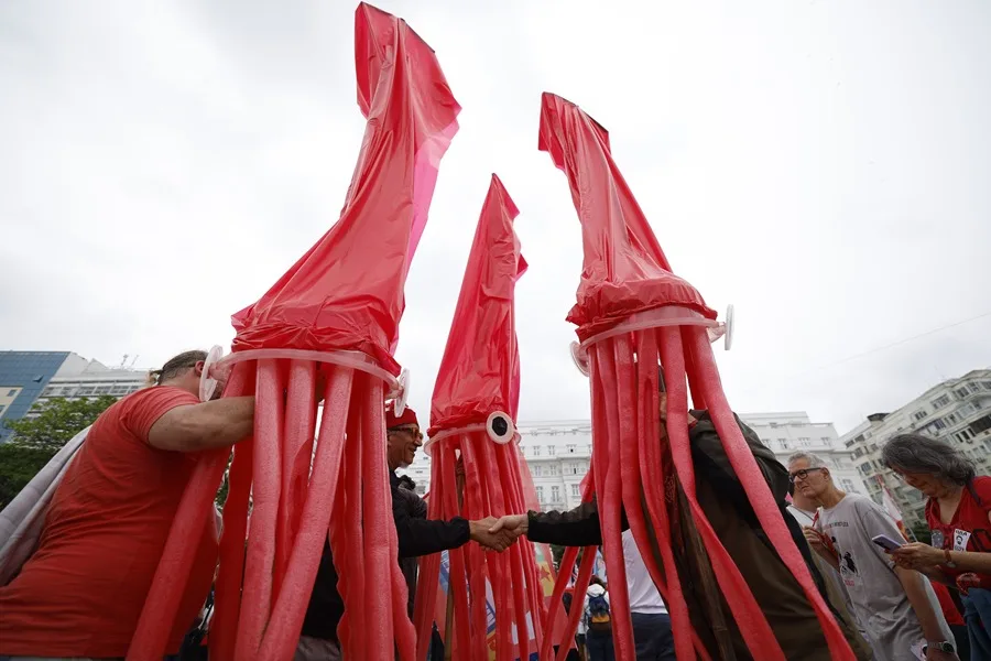 Lula da Silva moviliza a sus bases con marchas en varias ciudades de Brasil antes de las elecciones