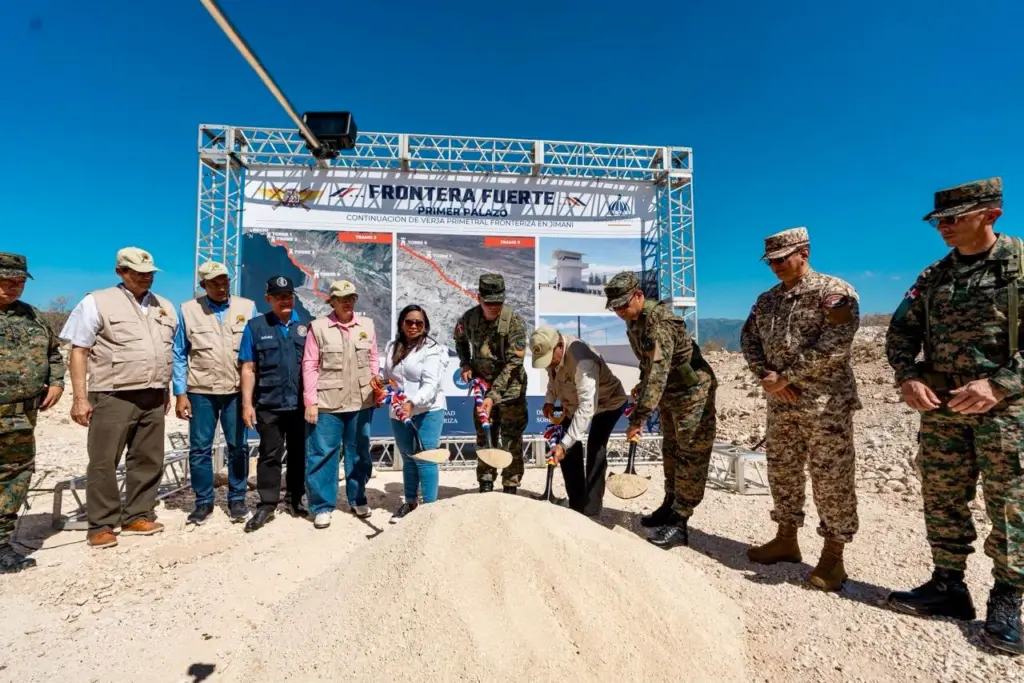 Inicia construcción de 14,5 kilómetros de muro fronterizo en Jimaní