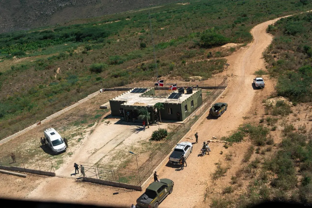 Inicia construcción de 14,5 kilómetros de muro fronterizo en Jimaní