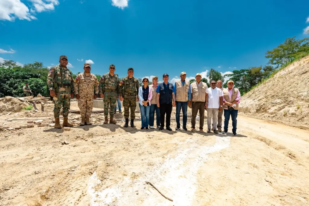 Inicia construcción de 14,5 kilómetros de muro fronterizo en Jimaní