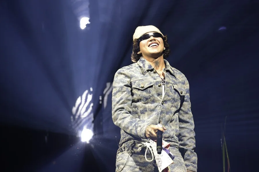 Elvis Crespo, entre 'La graciosa' y 'Pa baile': "estoy viviendo un momento magico"