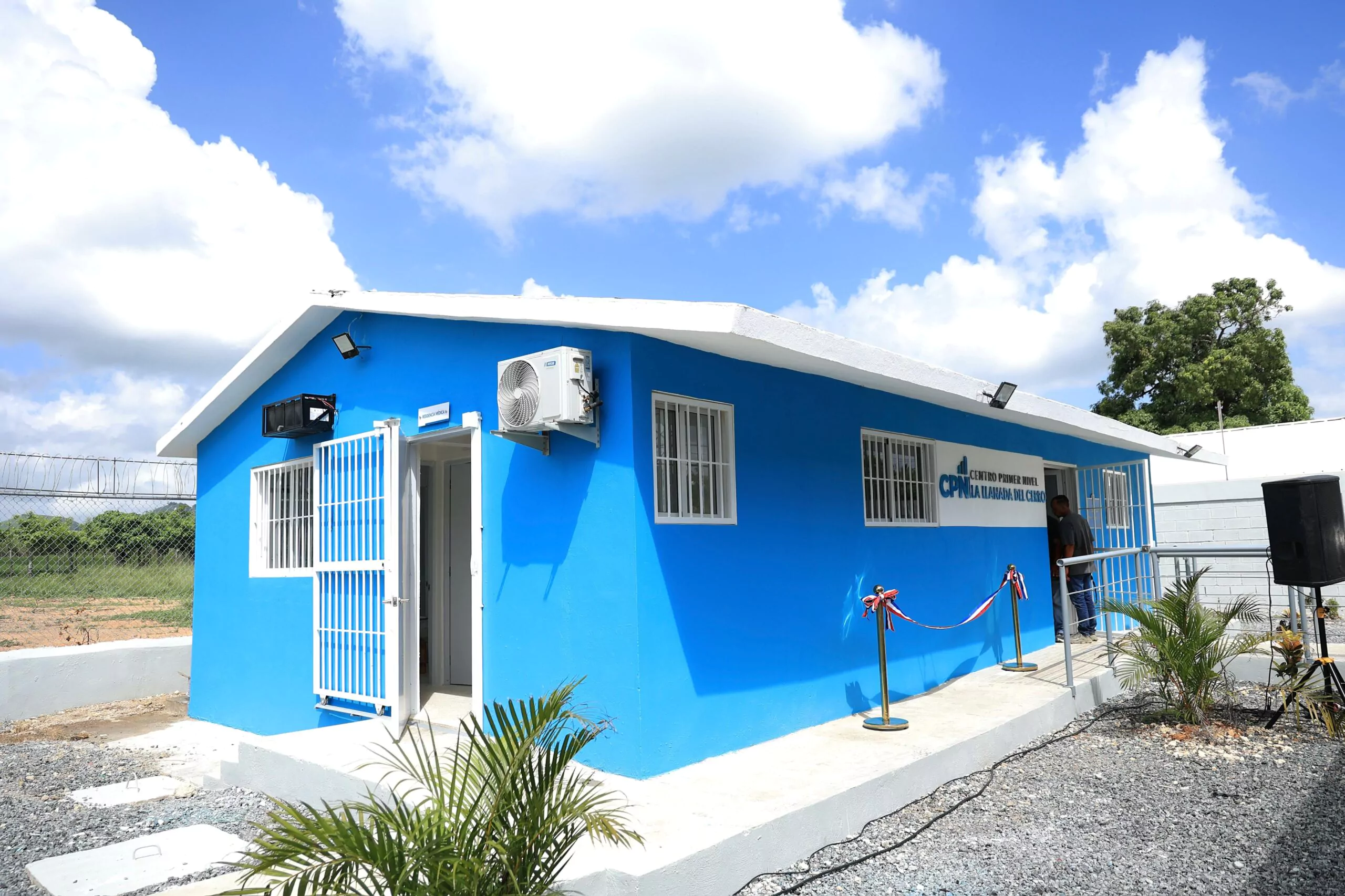 Renovan Centro de Primer Nivel La Llanada del Cerro en Higüey, con mejoras en infraestructura y equipamiento médico