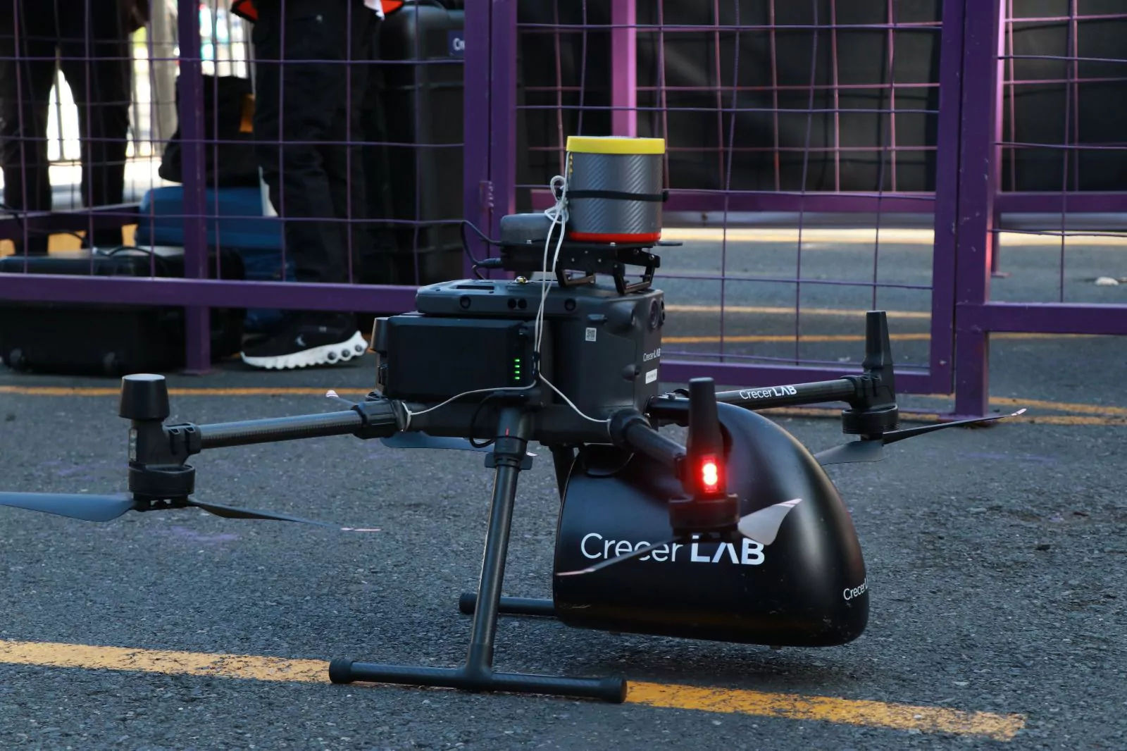 Inician pruebas de entrega con drones en corredor autorizado de Santo Domingo