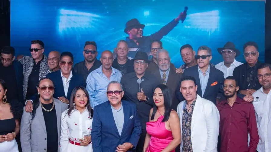 “Son artistas que admiro”: Juan Luis Guerra habla de su encuentro con compañeros en homenaje a Ramón Orlando