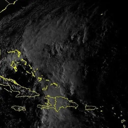 COE mantiene en alerta amarilla a 10 provincias y al Distrito Nacional; las lluvias continuaran