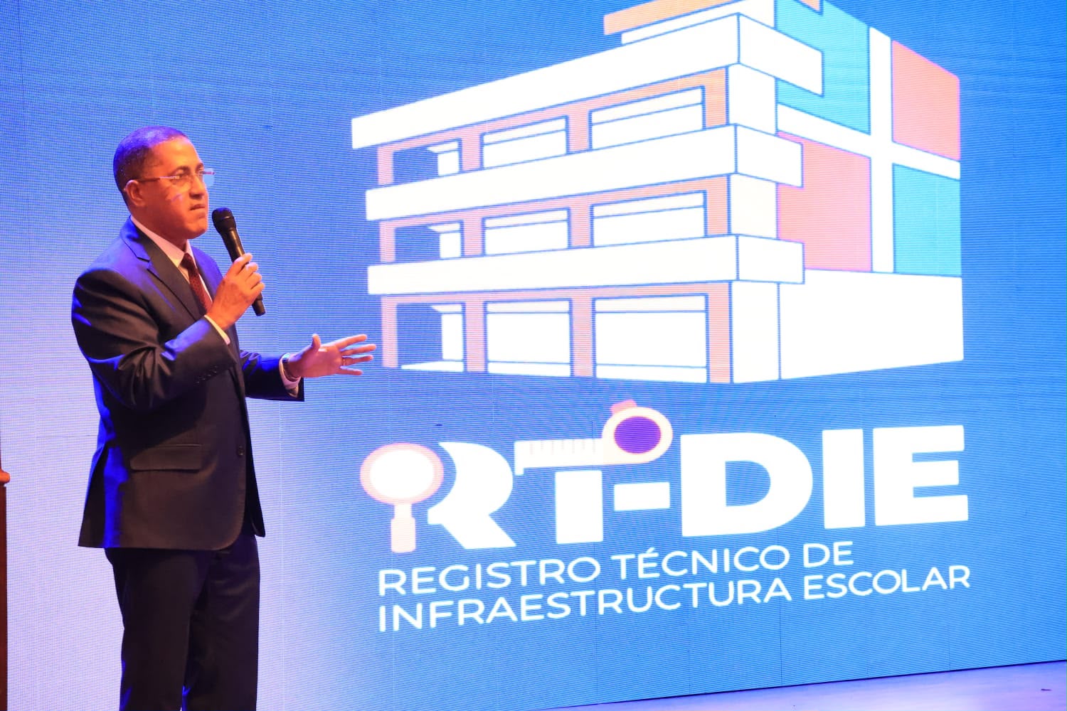 Infraestructura Escolar, ONESVIE y CODIA lanzan Registro Técnico sobre vulnerabilidad en escuelas 