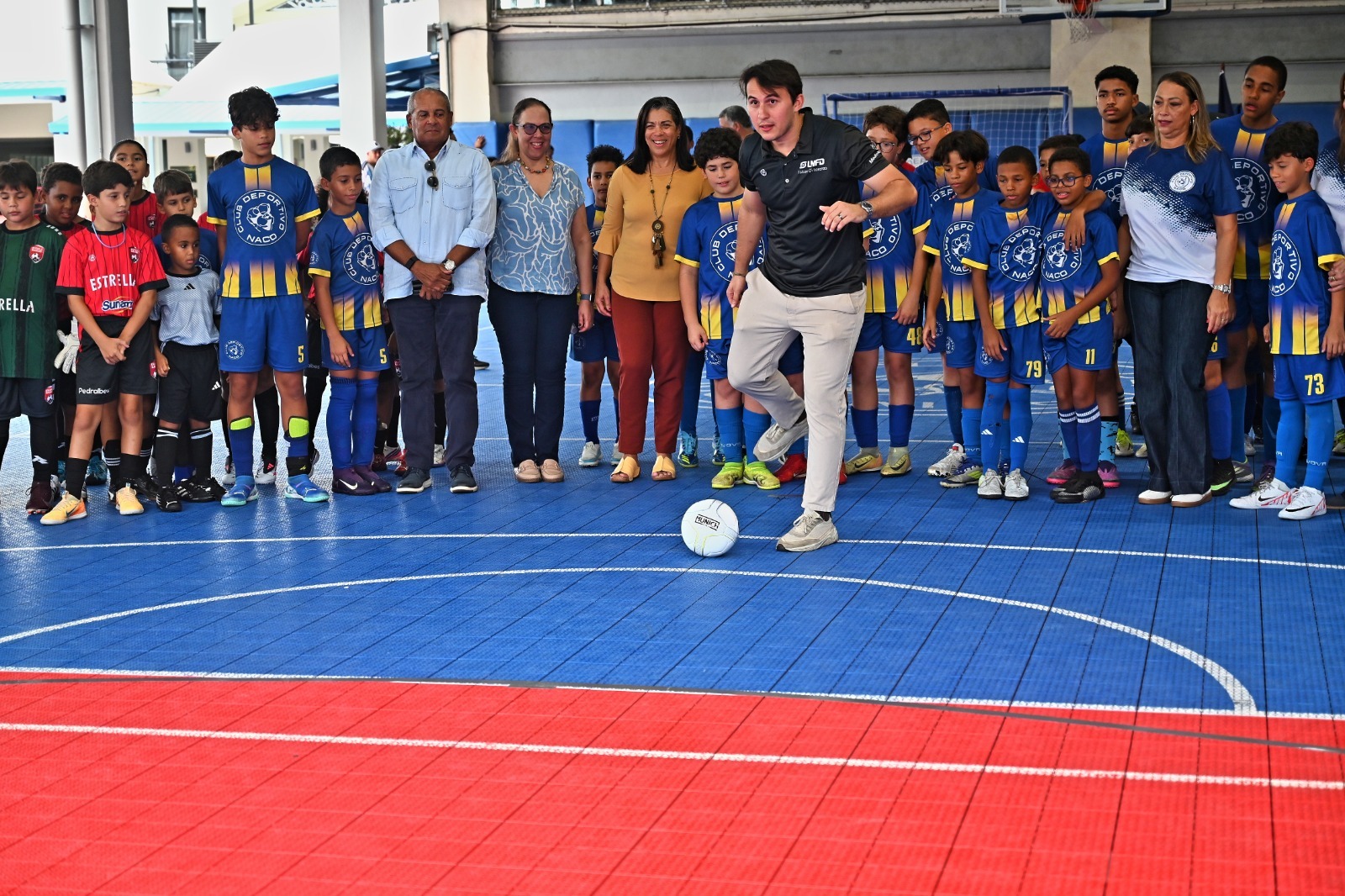Club Naco y Escuela Bauger toman la delantera en el inicio de la X Copa Naco de Futsal 2026