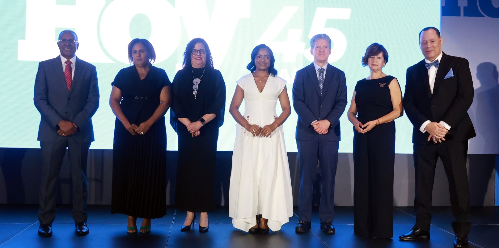 Millizen Uribe, Rolando Guzmán, Marien Capitán, Margarita Quiroz, José Alfredo Corripio, Jacqueline Ventura y Franklin Mirabal. Alberto Calvo.