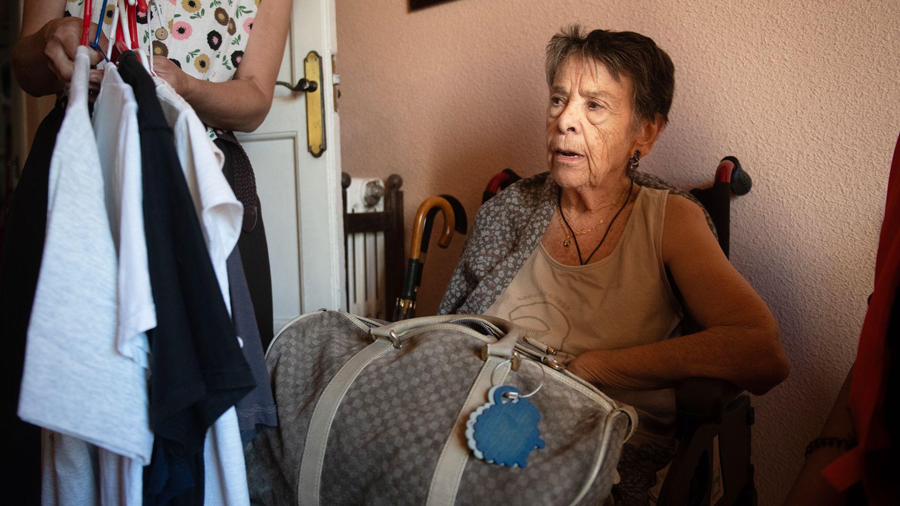 España: Conmoción por el desahucio de Maricarmen, una madrileña de 87 años